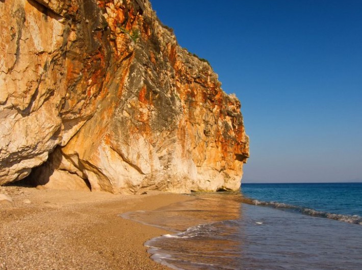 albanian-riviera.net